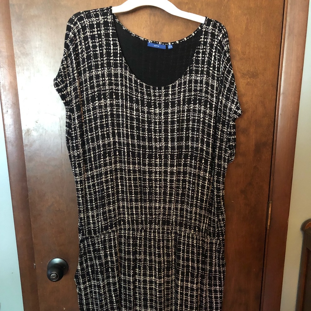 Black and Cream Apt. 9 Dress
